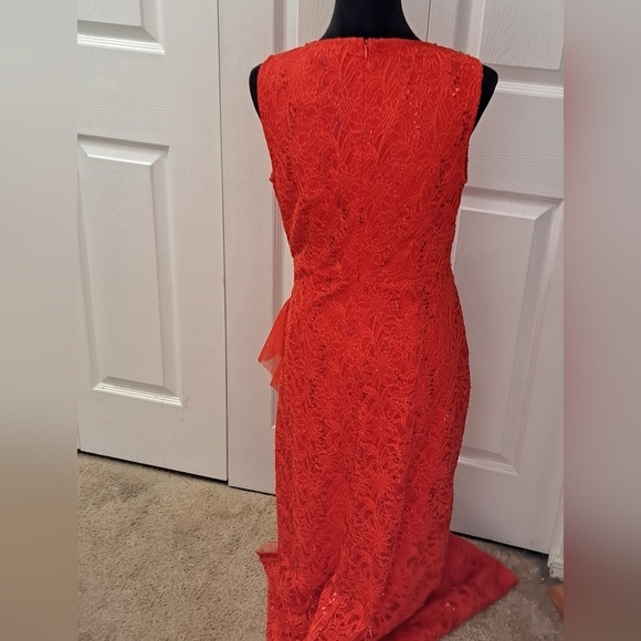 NWT Candalite Petite Cherry Red Lace & Sequin Formal Gown - Picture 6 of 12